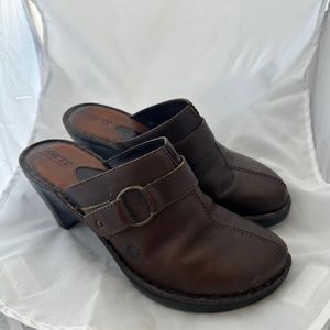Born Clogs